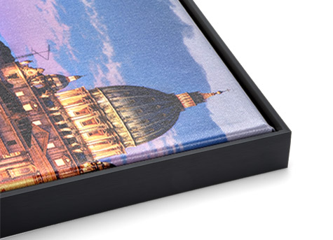 Black Metal Slim Float Frame